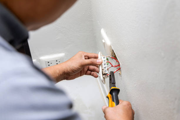 Best Local Electrician Companies  in Westwego, LA